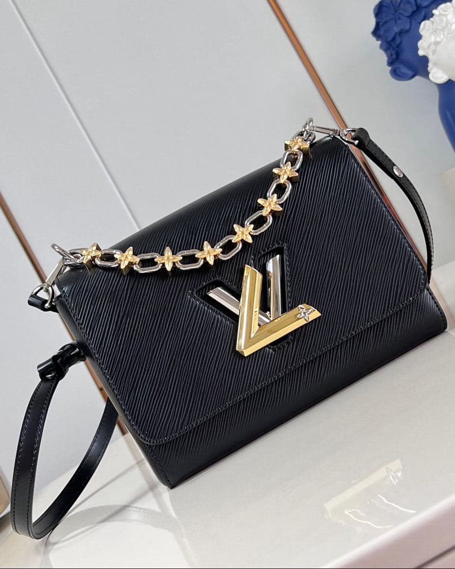 Louis Vuitton Twist MM
