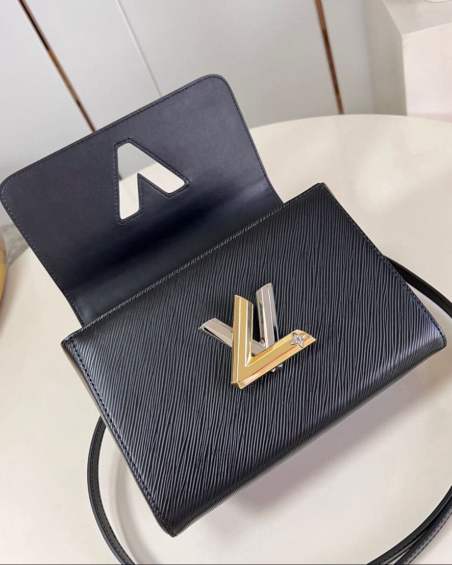 Louis Vuitton Twist MM