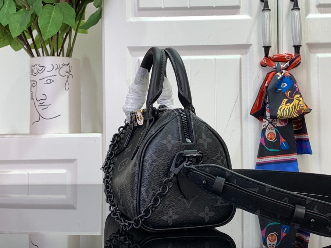 Lv Speedy Bandoulière 18 Black