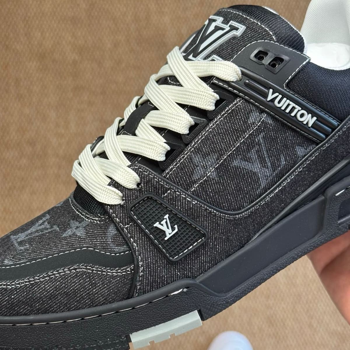 LV Trainer Jeans