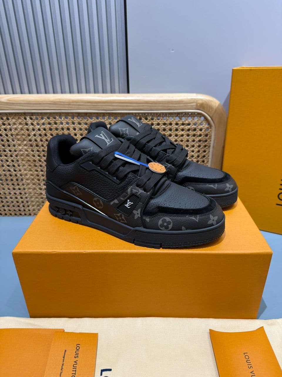 LV Trainer #54 Sneaker Black.