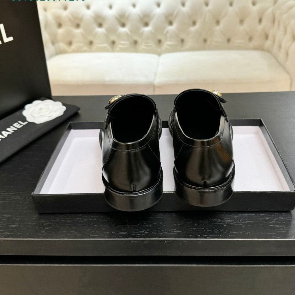 Chanel Timeless Loafer black