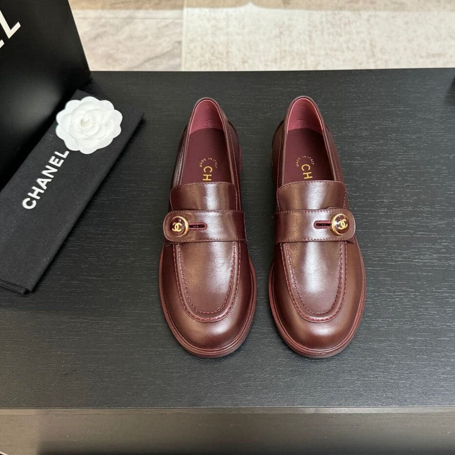 Chanel Timeless Loafer red