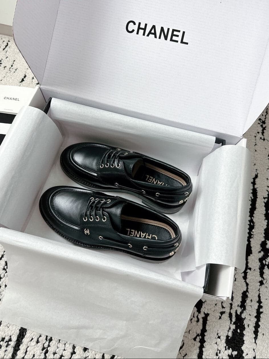 Derby Chanel 25 Edition black