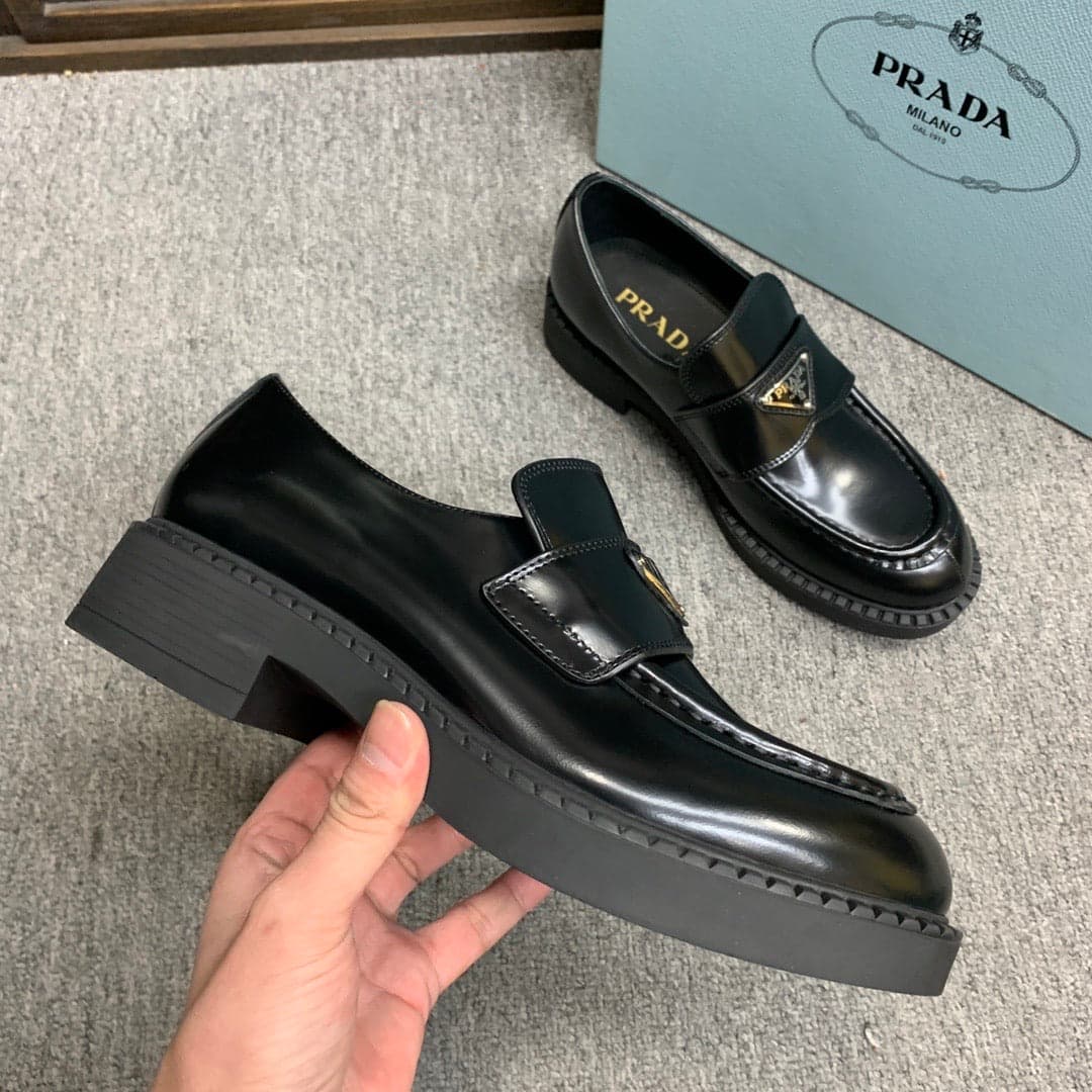 Mocassim Prada Black.