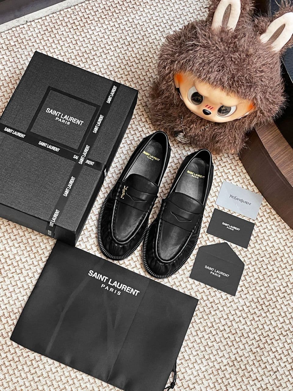 Mocassim YSL Black.