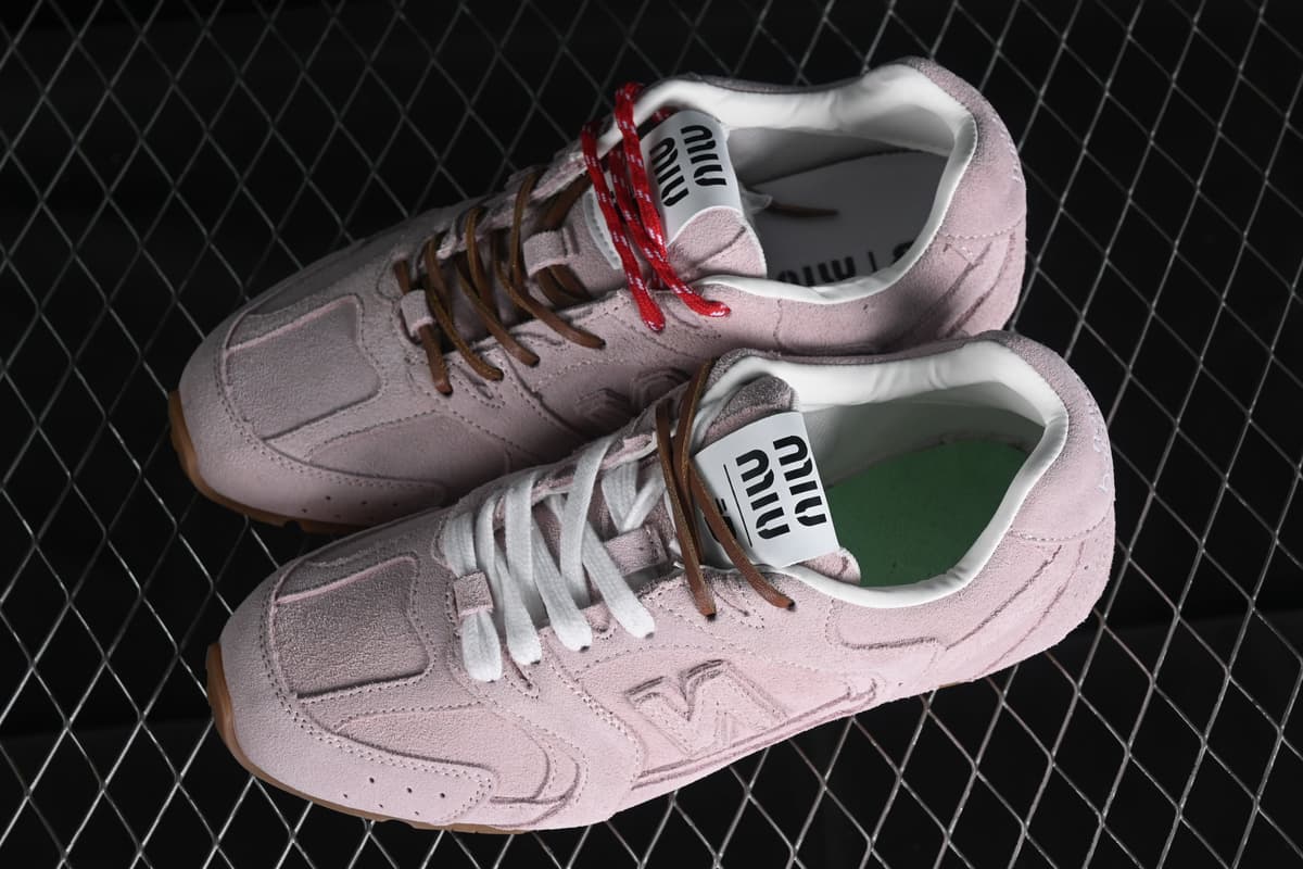 New Balance 530 SL Miu Miu Rose.