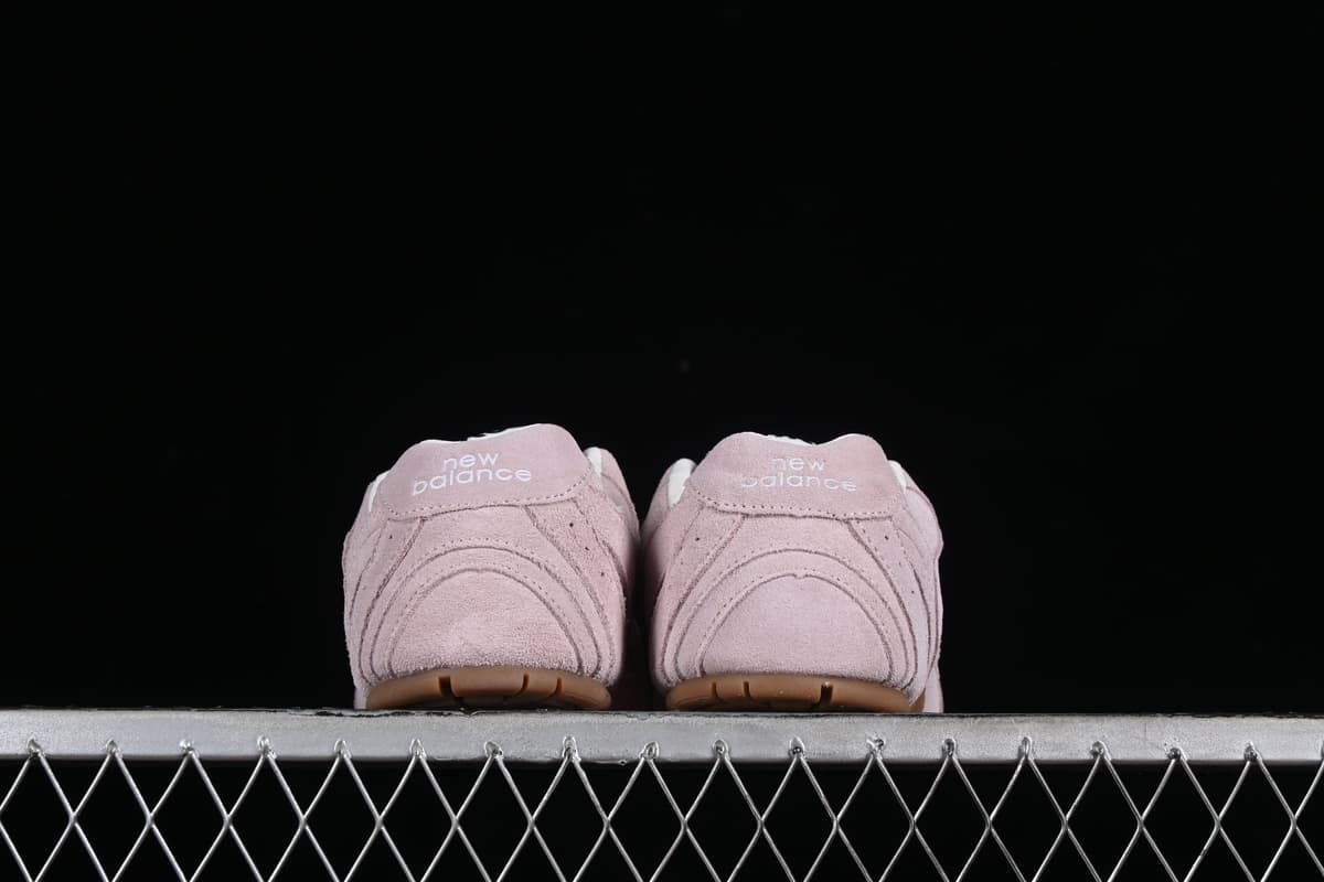 New Balance 530 SL Miu Miu Rose.