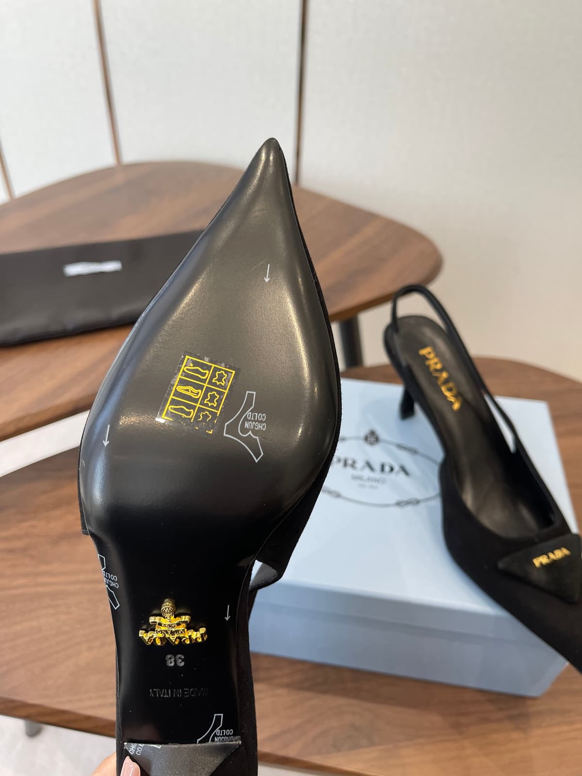 Prada slingback pump suede Black