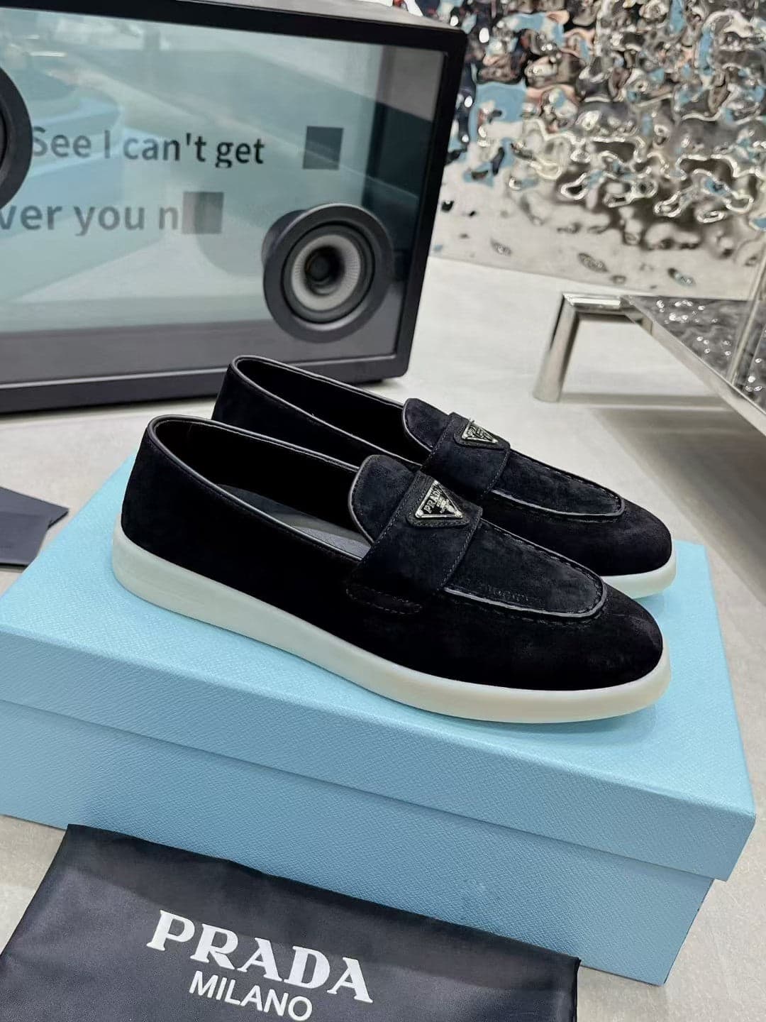 Prada Suede Loafers Black ( Pronta entrega )