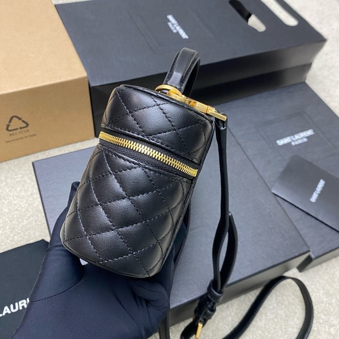 Saint Laurent Gaby Vanity Black Ferragens Douradas