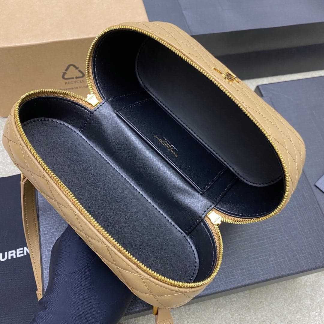 Saint Laurent Gaby Vanity Bege Ferragens Douradas