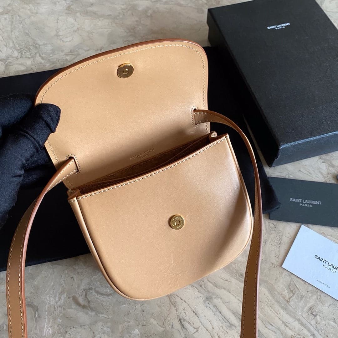 Saint Laurent Kaia small Satchel Bag Bege Ferragens Douradas