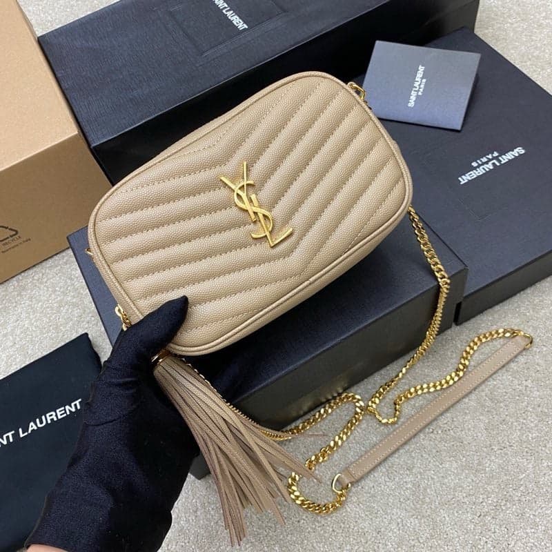 Saint Laurent Lou Camera Bag Bege Ferragens Douradas