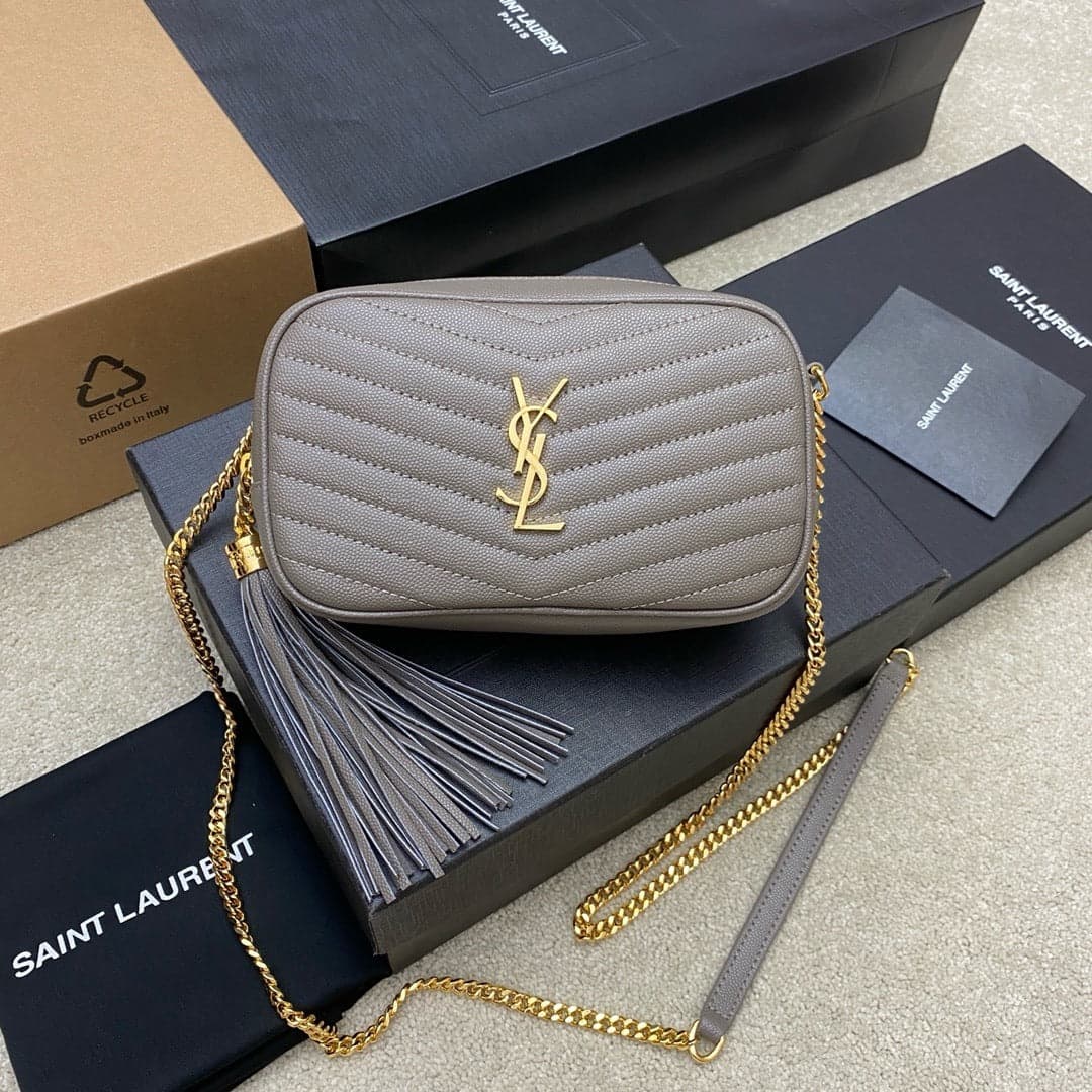 Saint Laurent Lou Camera Bag gray Taupe Ferragens Douradas