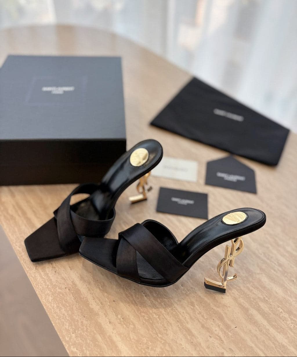 Saint Laurent Mules Opyum Em Crepe De Cetim Black