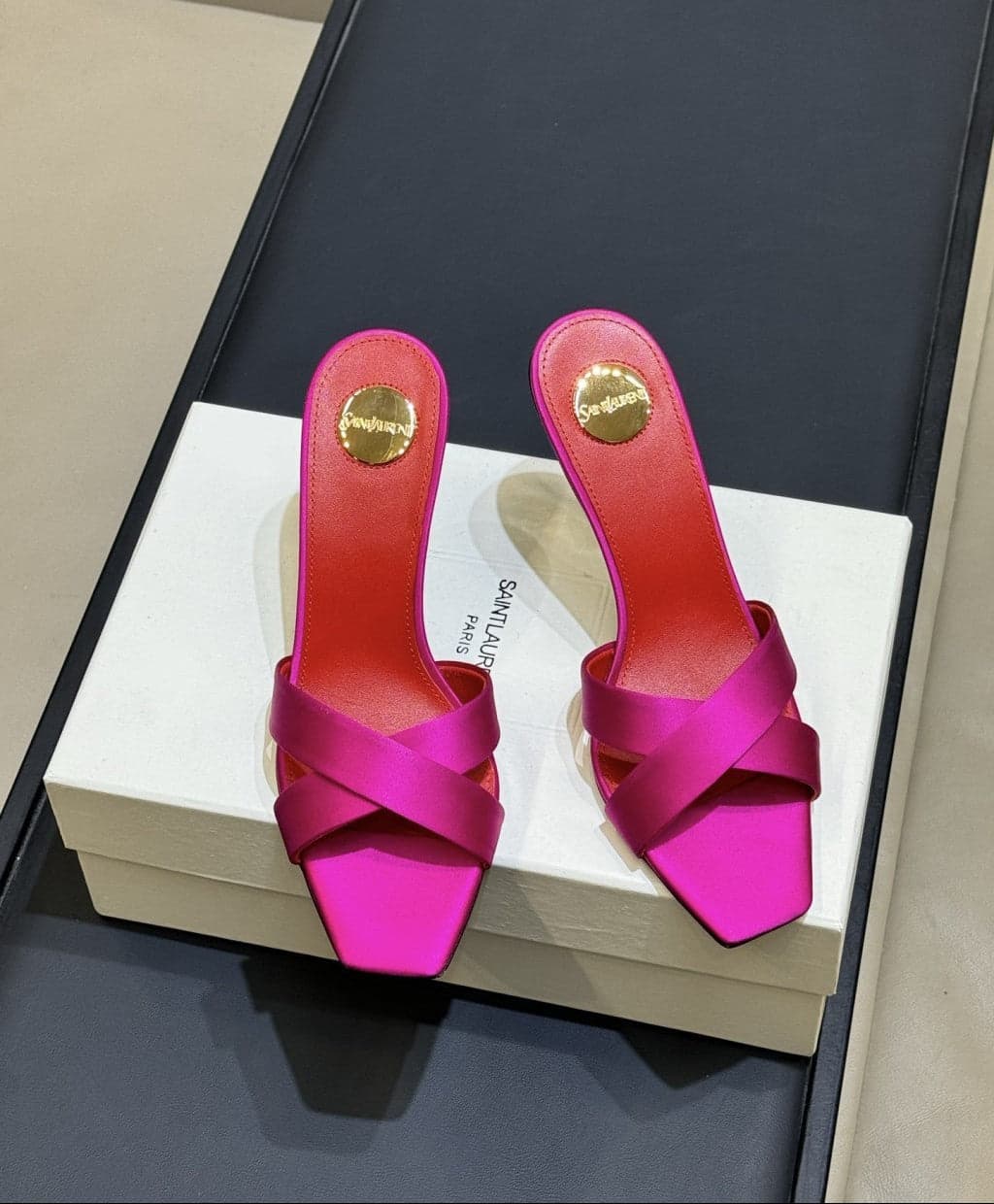 Saint Laurent Mules Opyum Em Crepe De Cetim Rosa Choque