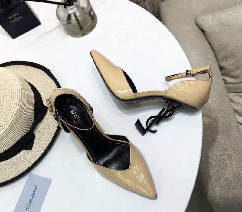 Saint Laurent Opyum Pumps Off-White