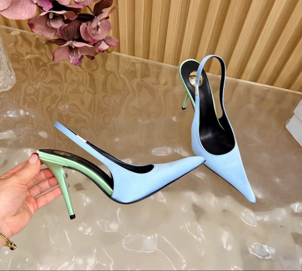 Saint Laurent Scarpin Slingback Deroche Soft Blue & Pastel Green em Crepe de Cetim