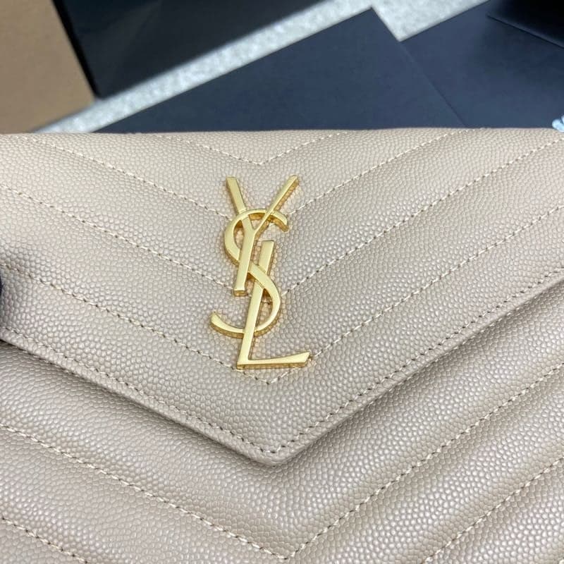 Saint Laurent Shoulder Bag Bege Ferragens Douradas