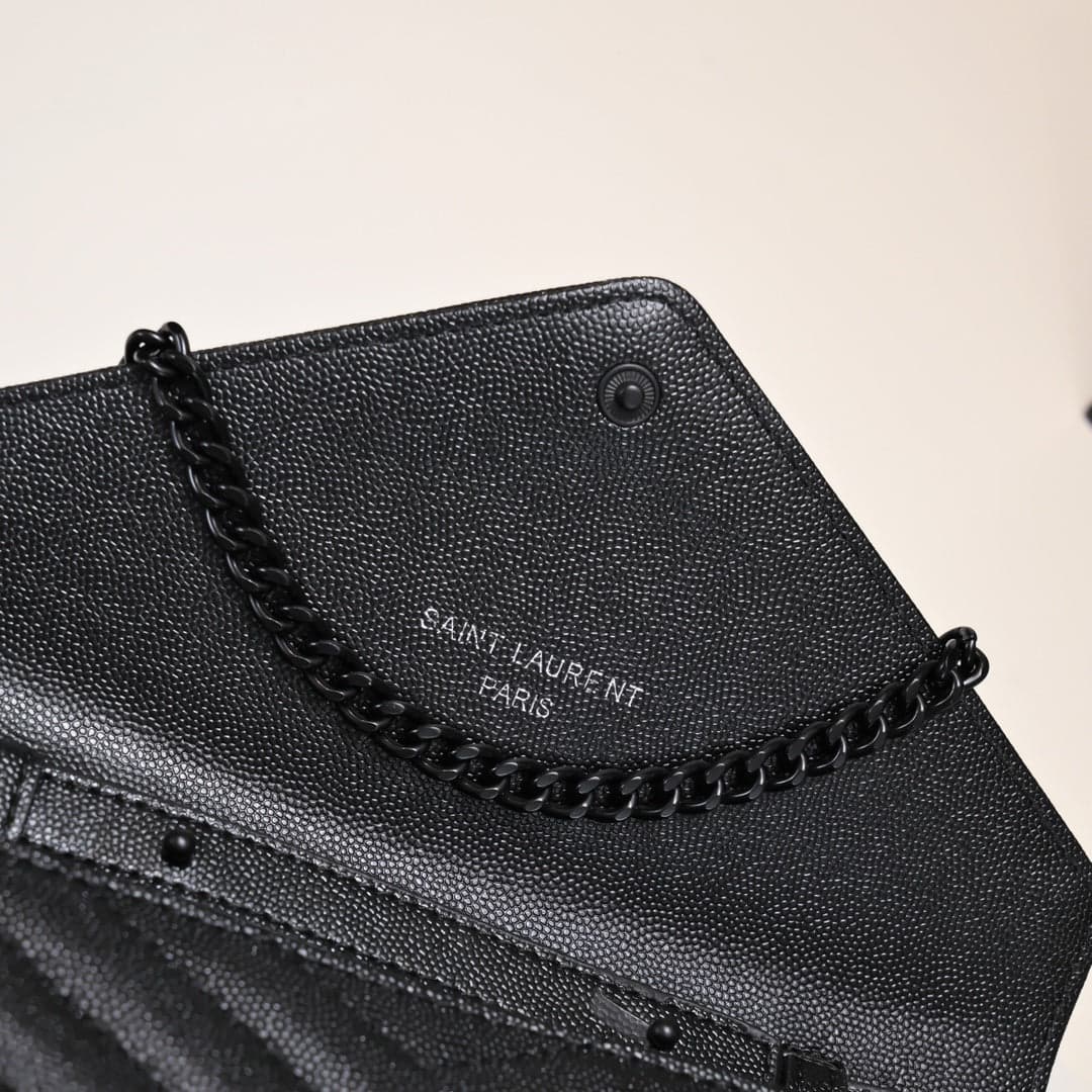 Saint Laurent Shoulder Bag black