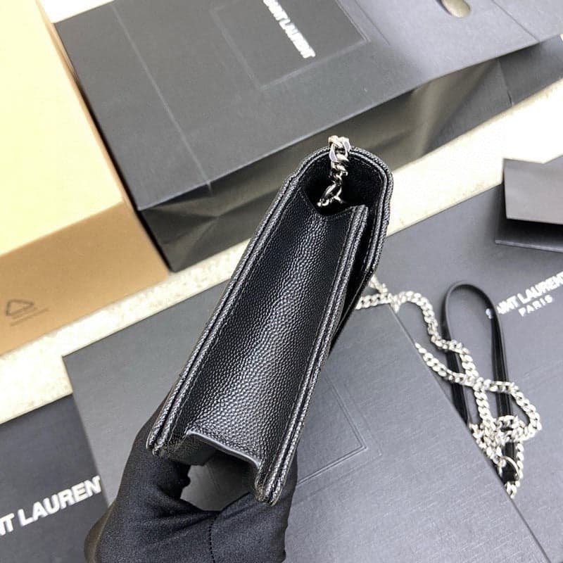 Saint Laurent Shoulder Bag Preta Ferragens Prata