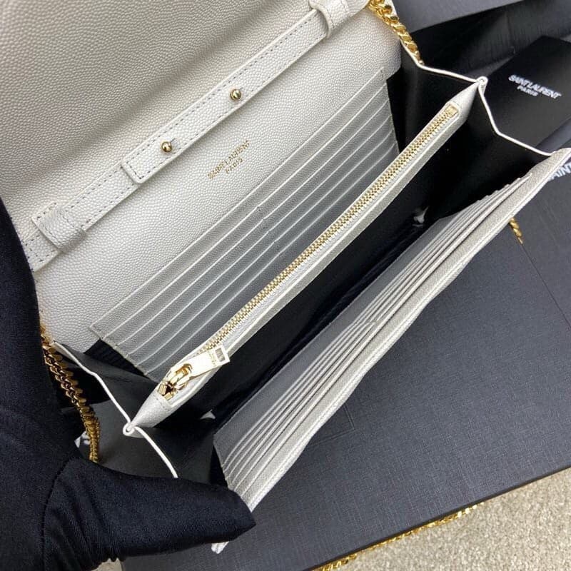 Saint Laurent Shoulder Bag White Ferragens Douradas