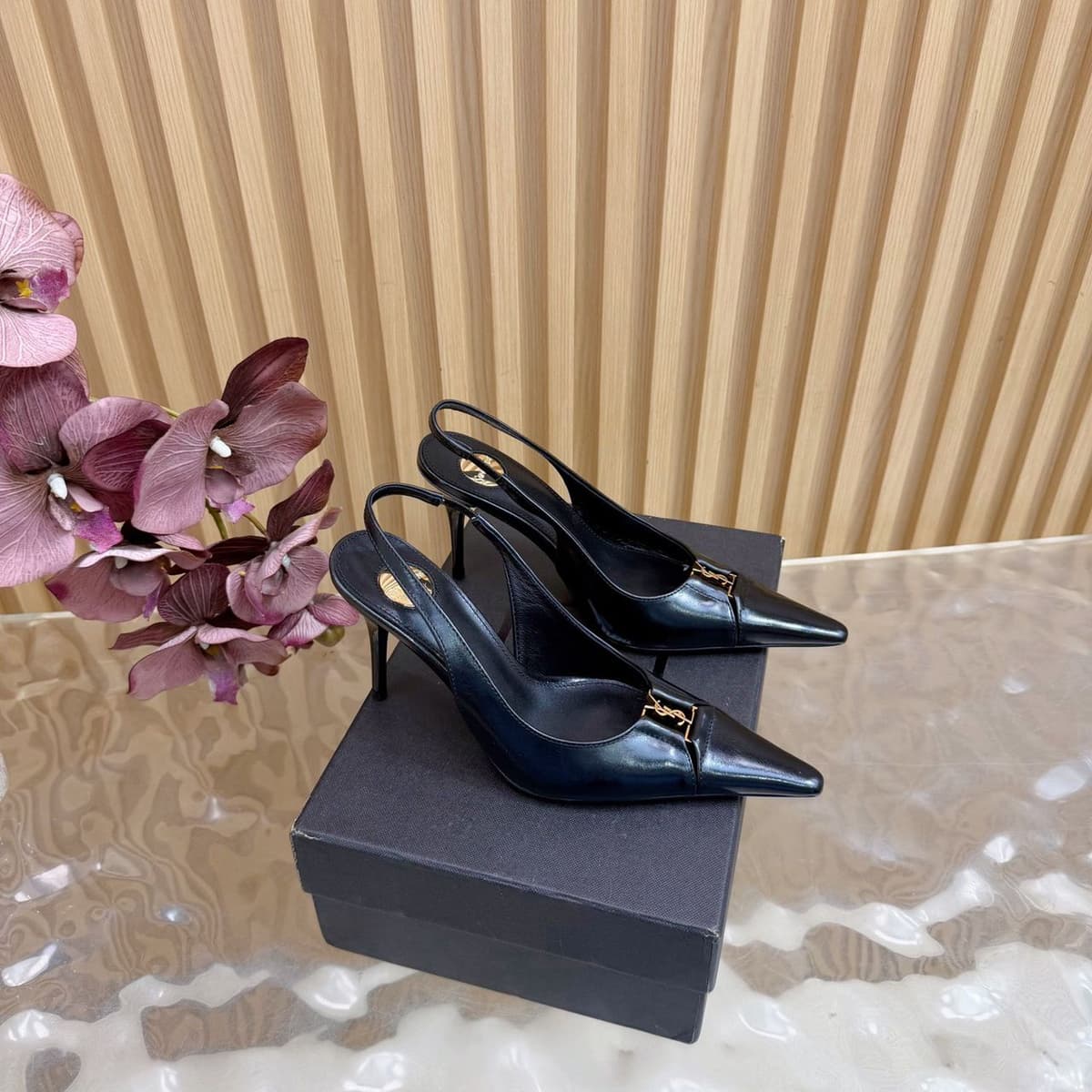 Scarpin Slingback Babylone Breteuil Black Saint Laurent.