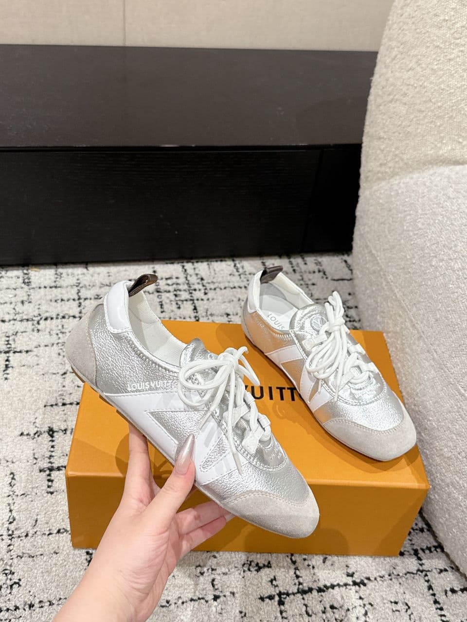 Sneakerina LV