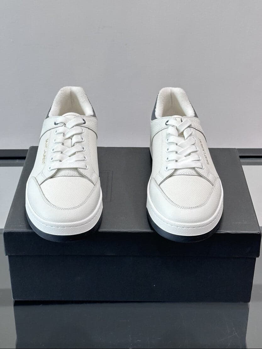 TÊNIS YVES SAINT LAURENT