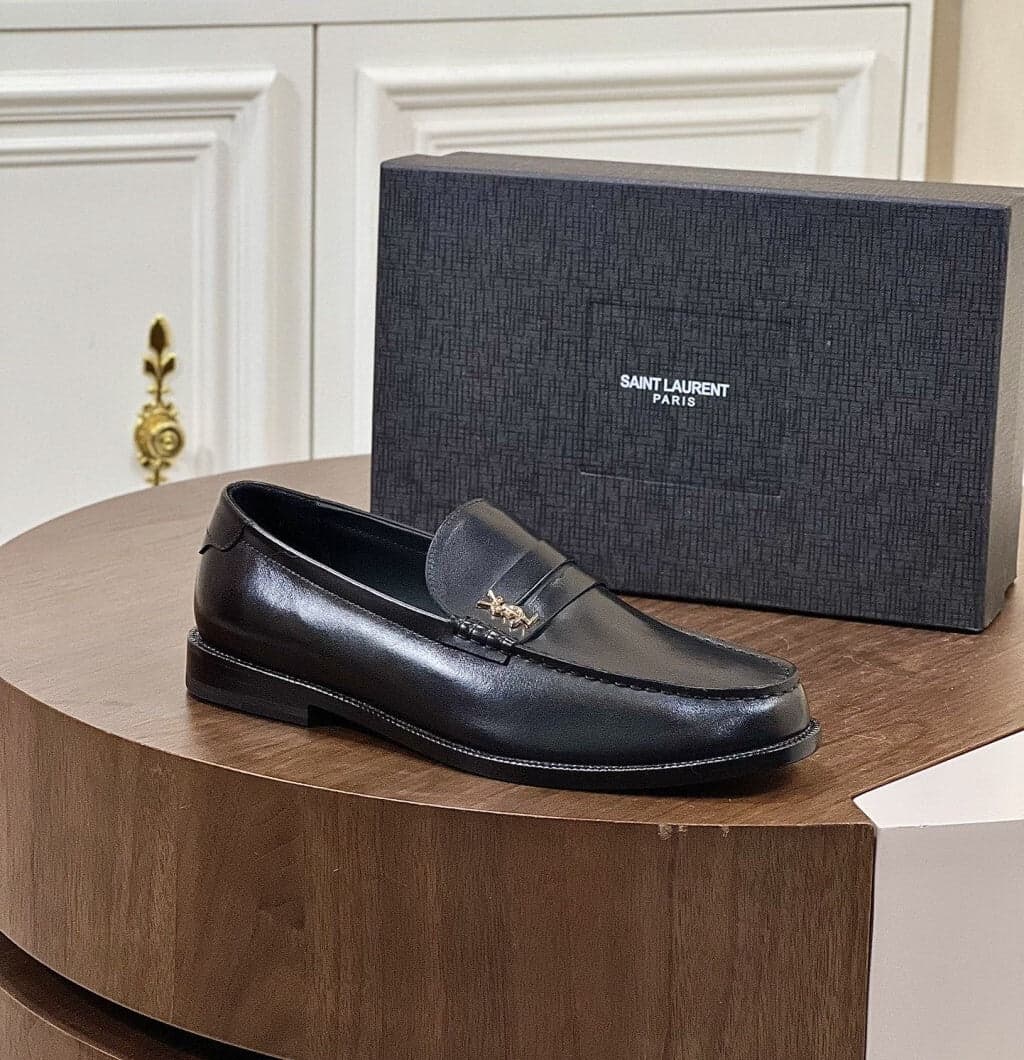 YVES SAINT LAURENT MEN'S DRESS SHOES