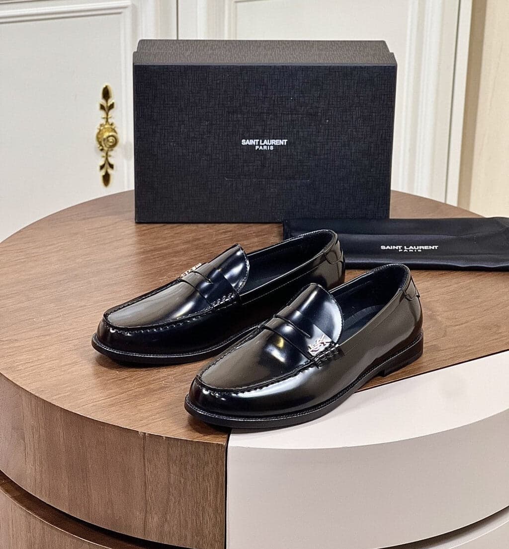 YVES SAINT LAURENT MEN'S DRESS SHOES