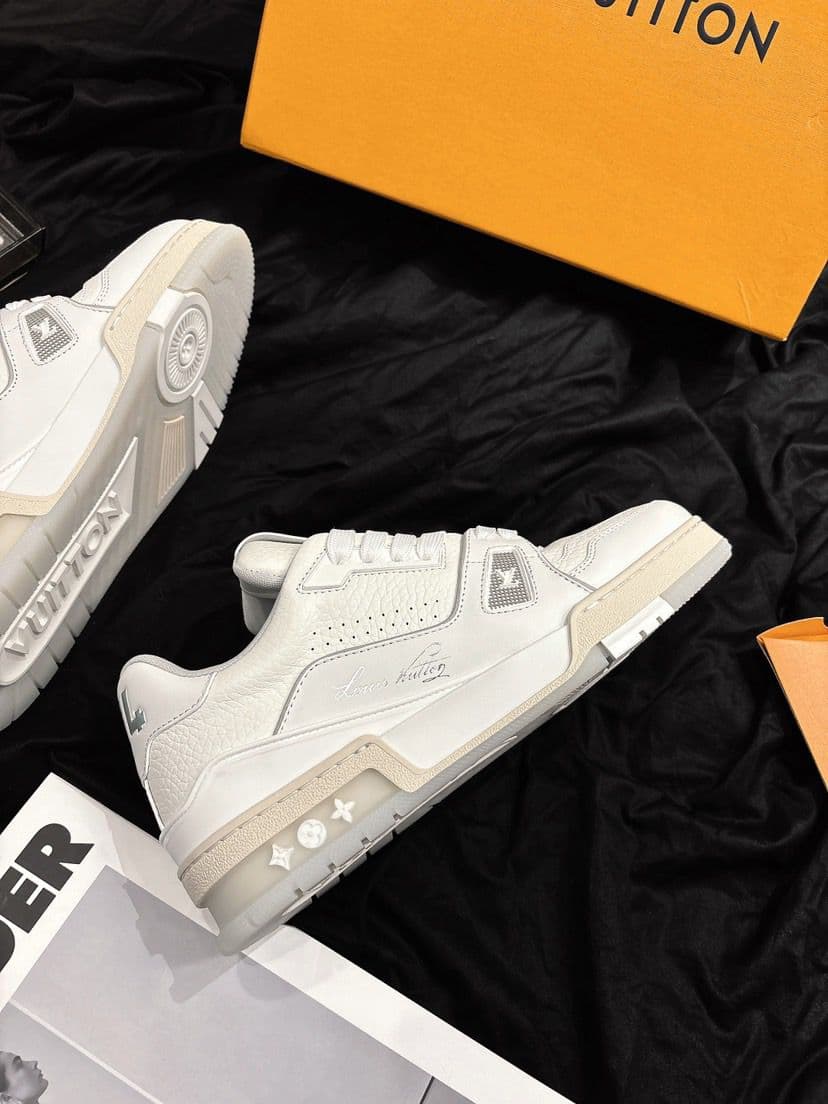 Trainer #54 White.