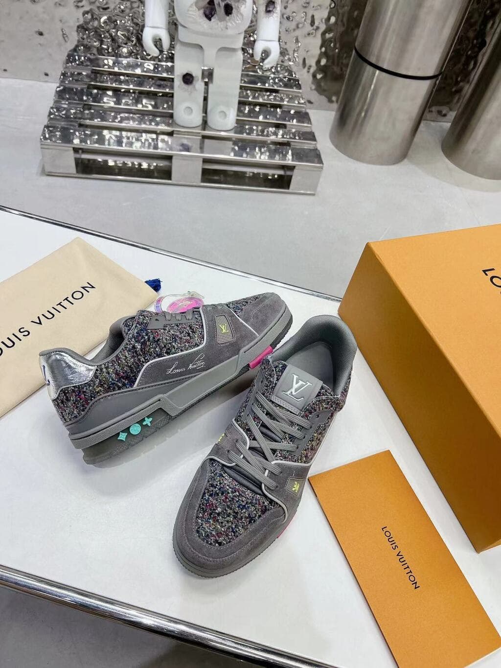 Trainer Grey Multicolor ( Pronta entrega )