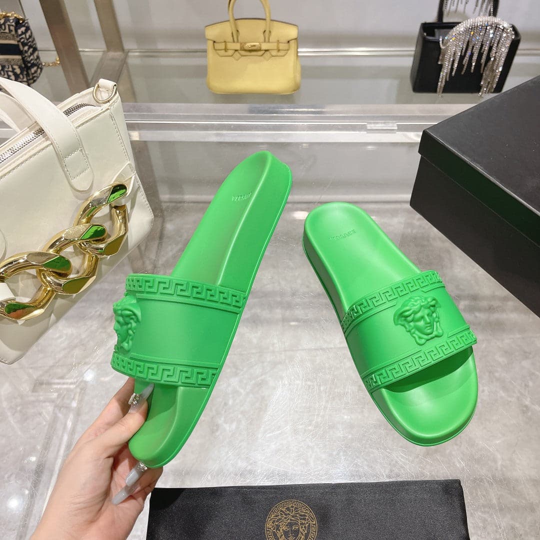 Versace Medusa Slide Borracha Verde.