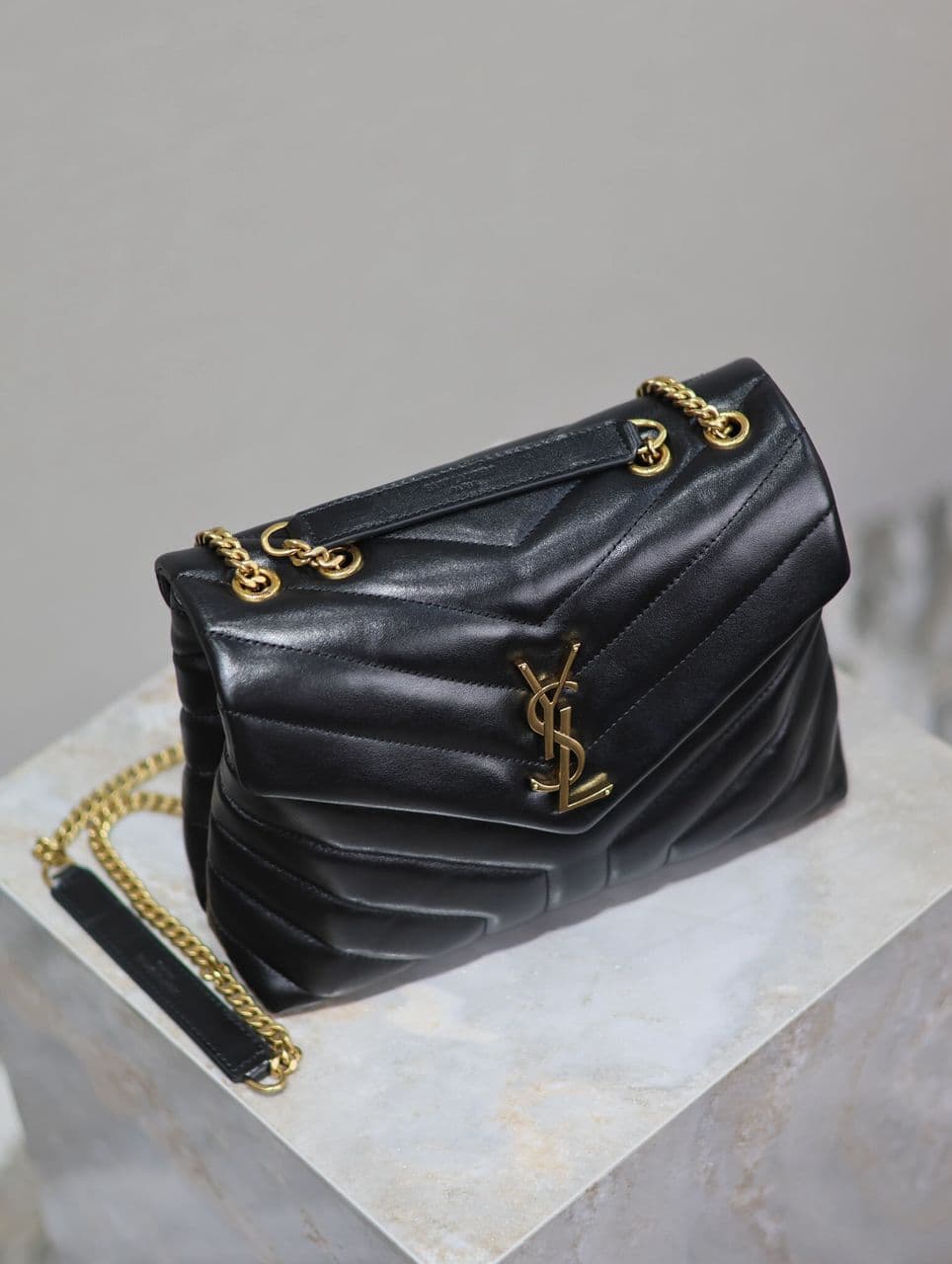 Yves Saint Laurent Lou Lou