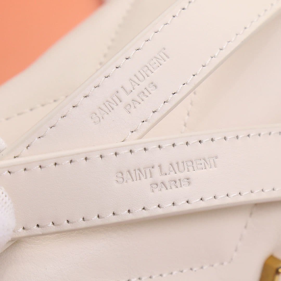 Saint Laurent Loulou Toy Bag White Ferragens Douradas